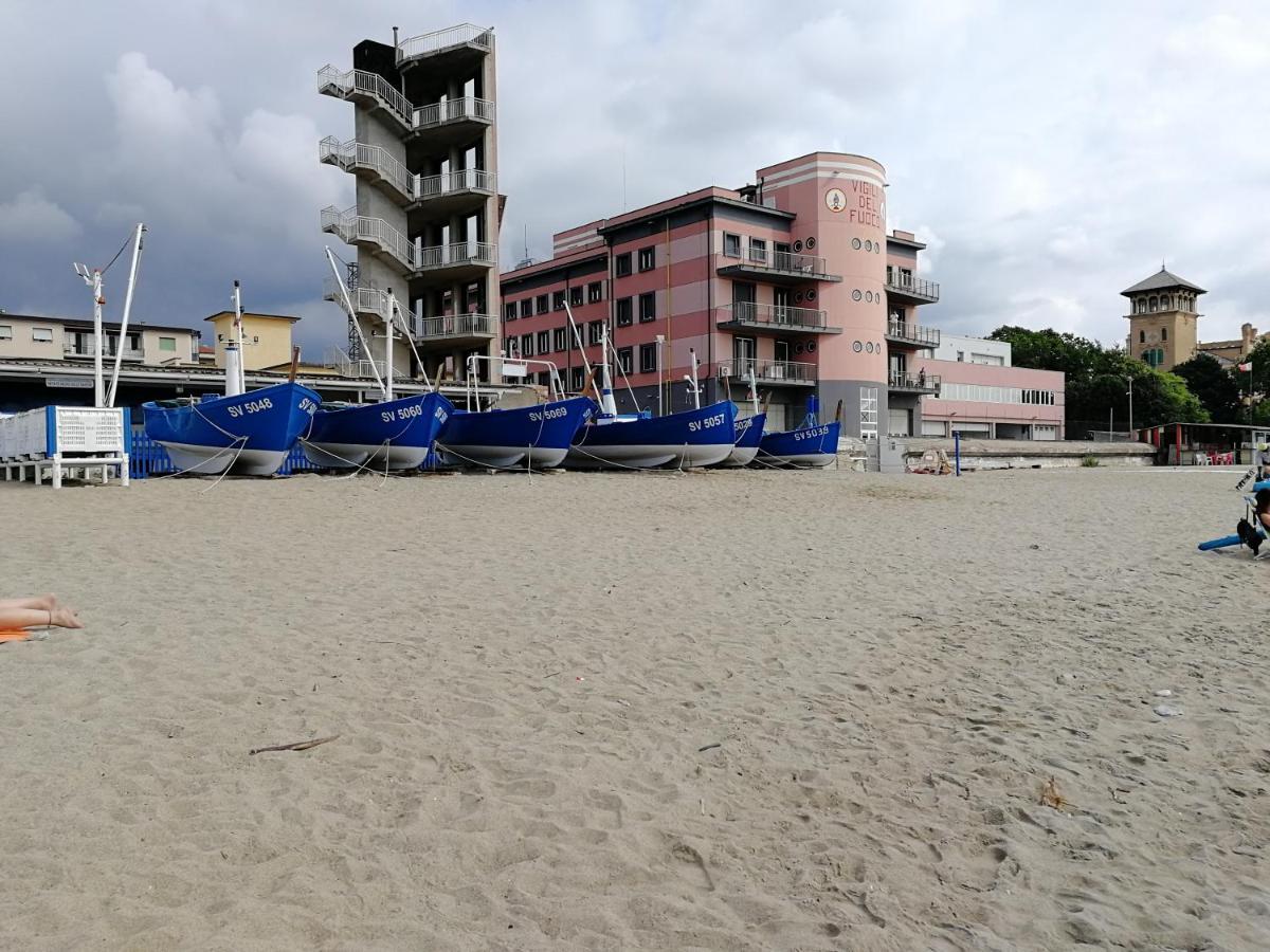 Music & Beach Apartamento Savona Exterior foto
